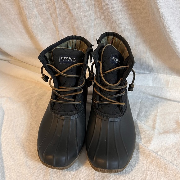 Sperry Shoes - Sperry Duck boots size 7.5